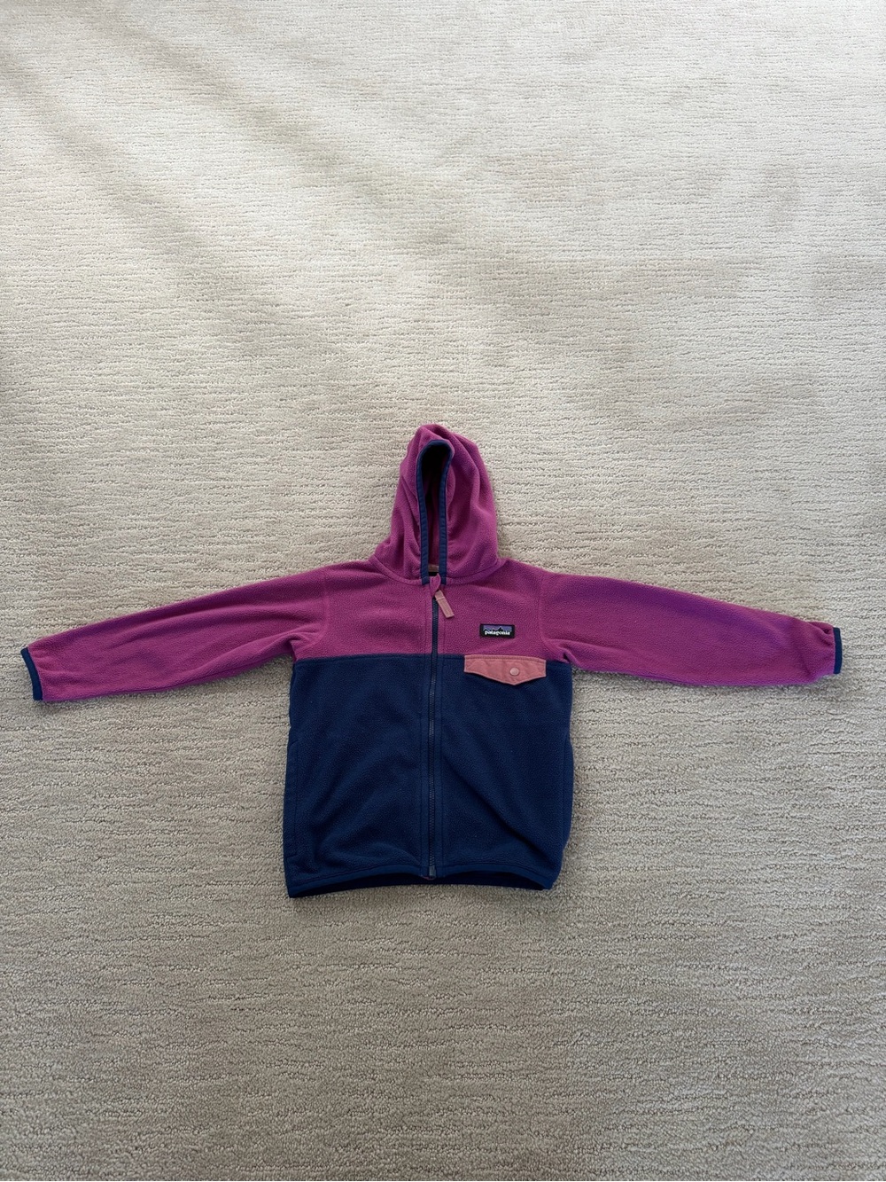 Patagonia Kids Hooded Fleece Jacket in Purple & Navy with Chest Pocket